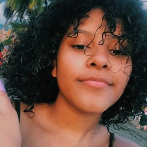 Meet your Posher, Alina